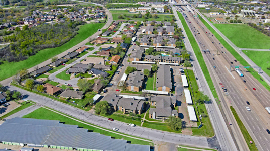 Exterior-500-Flats 02